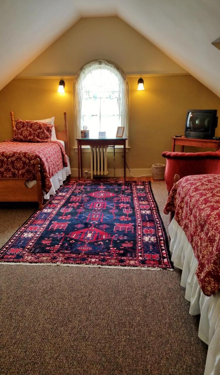 Centennial House Bed And Breakfast Northfield Exteriör bild