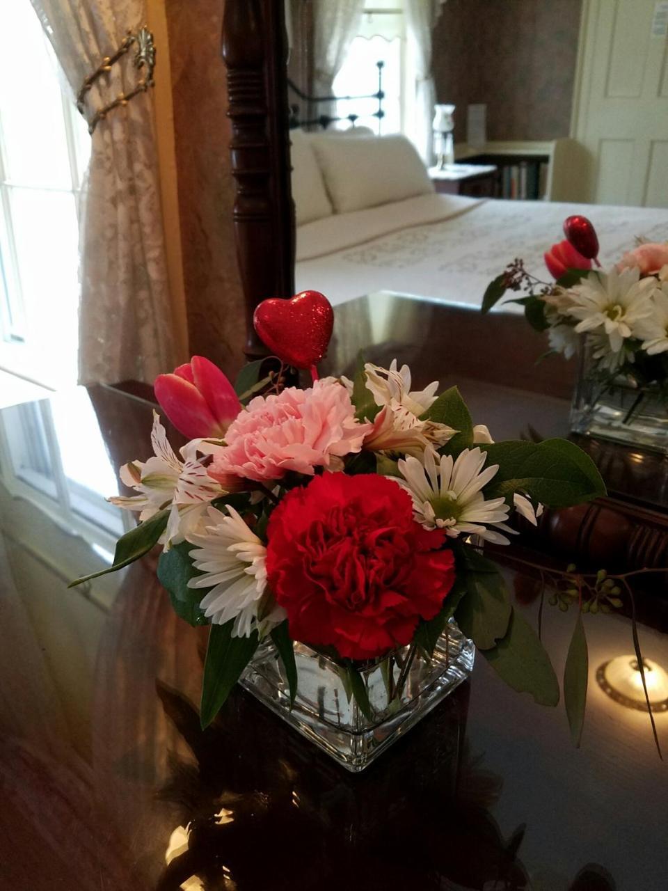 Centennial House Bed And Breakfast Northfield Exteriör bild